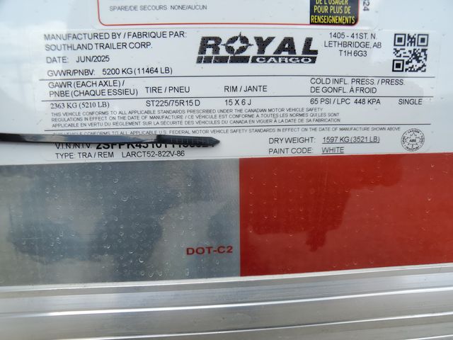 Enclosed Trailer 8x22ft